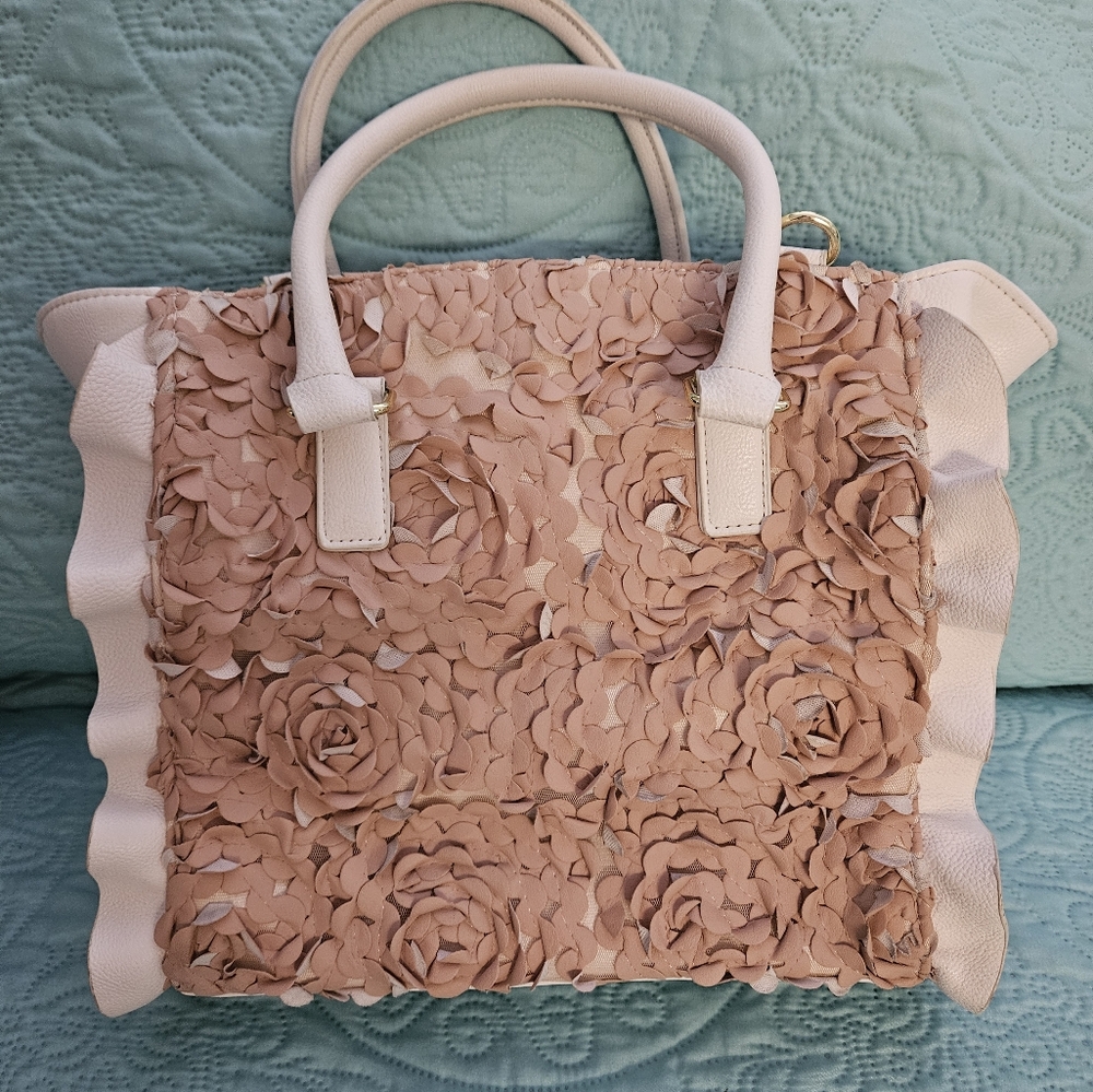 Betsy Johnson Pretty pink  & white Tote handbag, 10.5"x5"